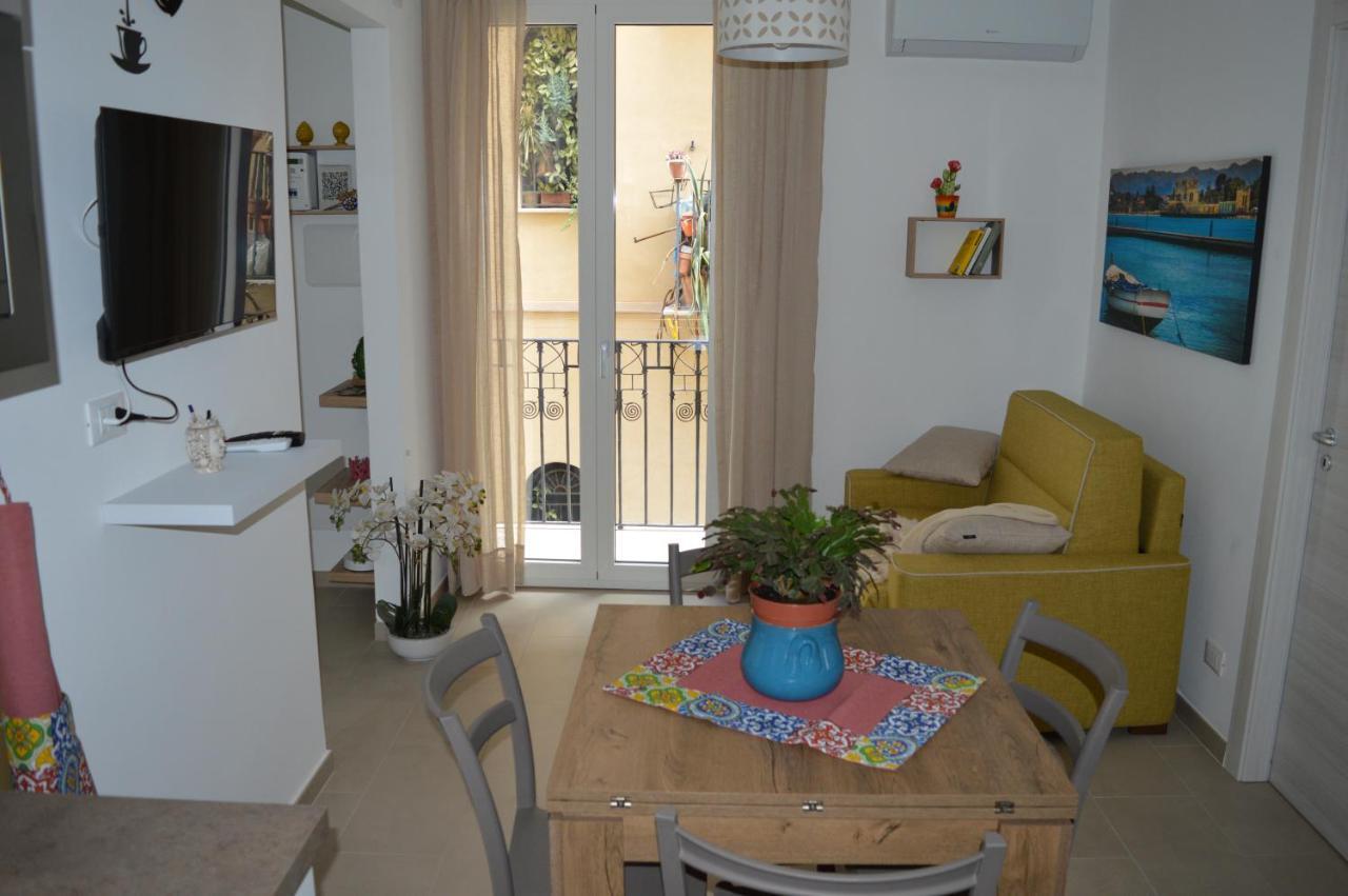 Futtitinni Home Casamia Palermo Exteriör bild