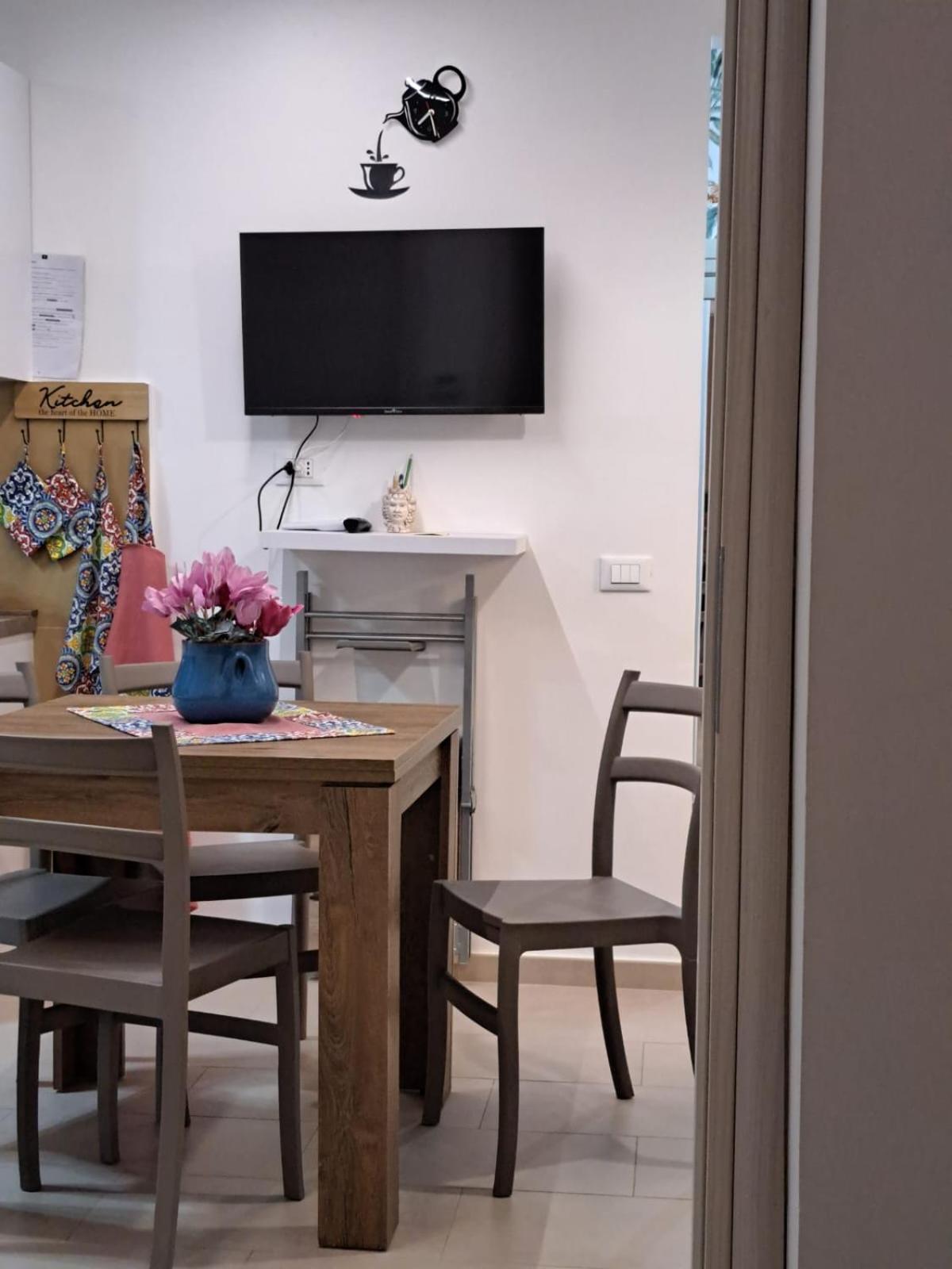 Futtitinni Home Casamia Palermo Exteriör bild